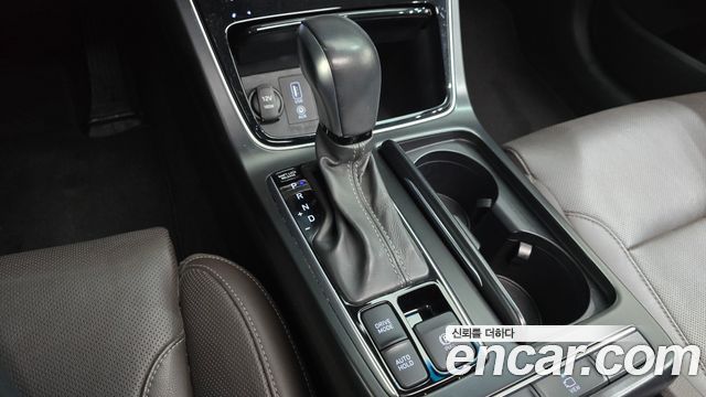 Hyundai Grandeur 2018 — photo 12