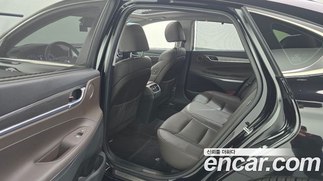 Hyundai Grandeur 2018 — photo 18