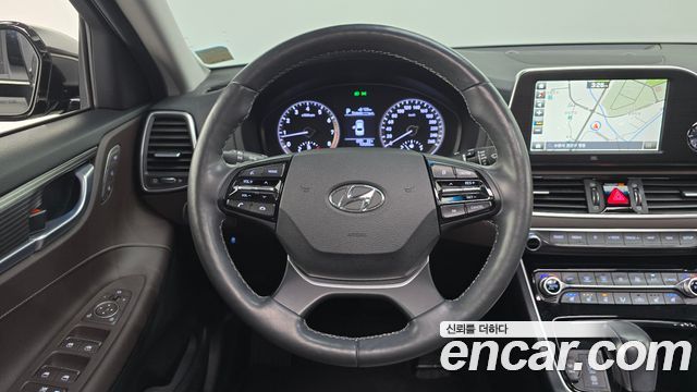 Hyundai Grandeur 2018 — photo 21