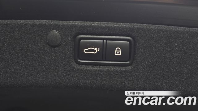Hyundai Grandeur 2018 — photo 26