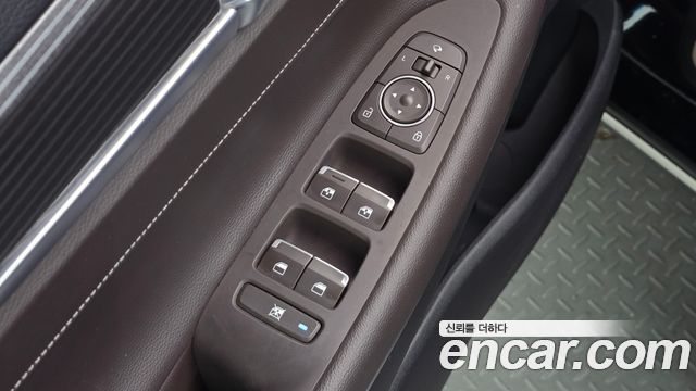 Hyundai Grandeur 2018 — photo 32