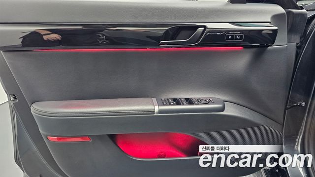 Hyundai Grandeur 2023 — photo 14