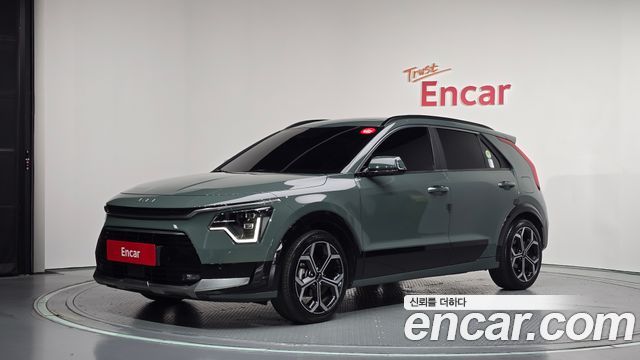 Kia Niro 2024 — photo 1