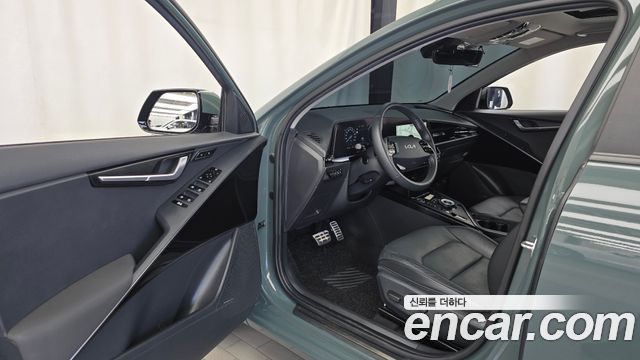 Kia Niro 2024 — photo 13