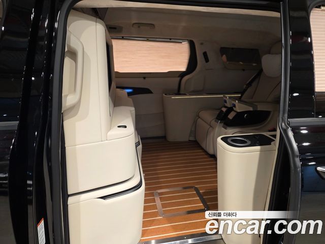 Kia Canival 2023 — photo 18