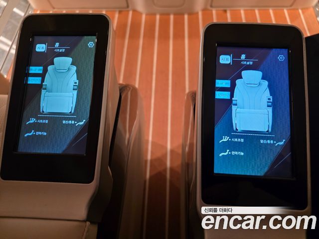 Kia Canival 2023 — photo 26