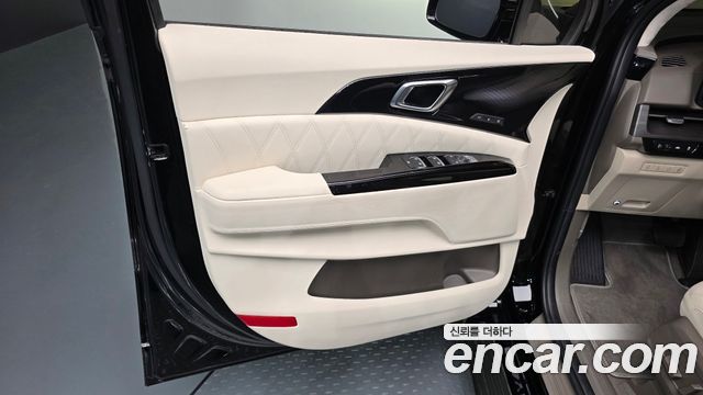 Kia Canival 2023 — photo 15