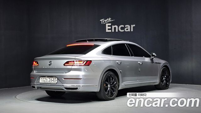 Volkswagen Arteon 2019 — photo 2