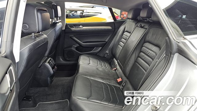 Volkswagen Arteon 2019 — photo 16