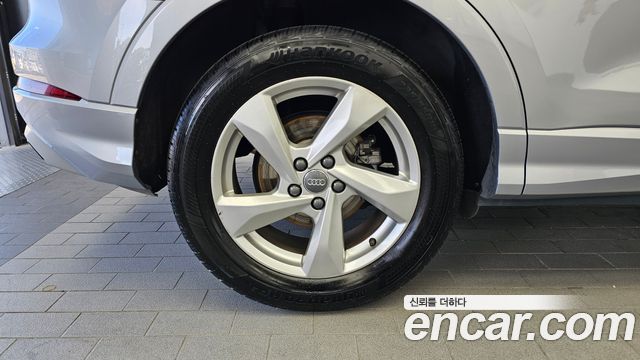 Audi Q3 2020 — photo 5