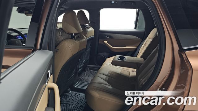 Renault Korea Grand Koleos 2025 — photo 17
