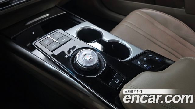 Kia K8 2022 — photo 12