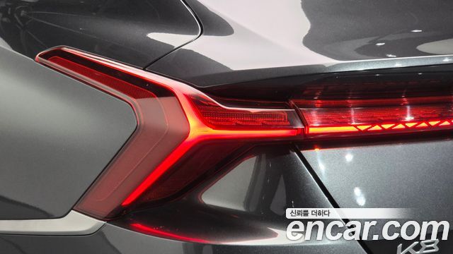 Kia K8 2022 — photo 9