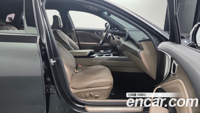 Kia K8 2022 — photo 16