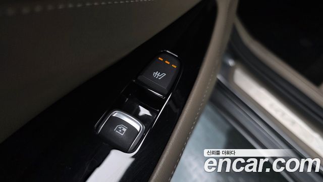 Kia K8 2022 — photo 33