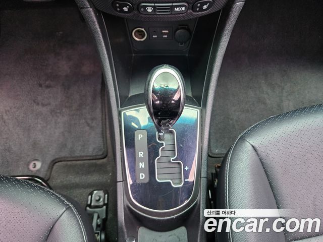 Hyundai Accent 2016 — photo 9