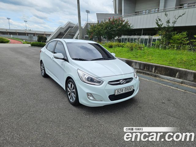 Hyundai Accent 2016 — photo 17