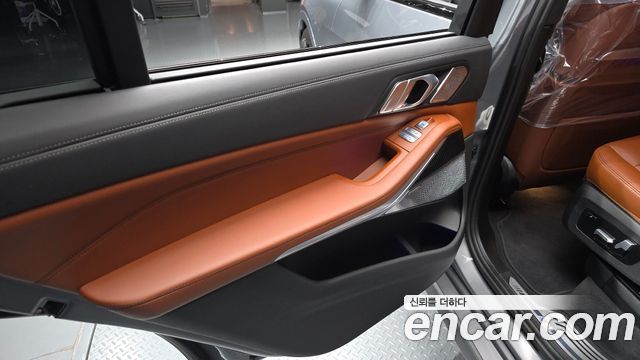 BMW X7 2023 — photo 15