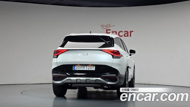 Kia Sportage 2022 — photo 4