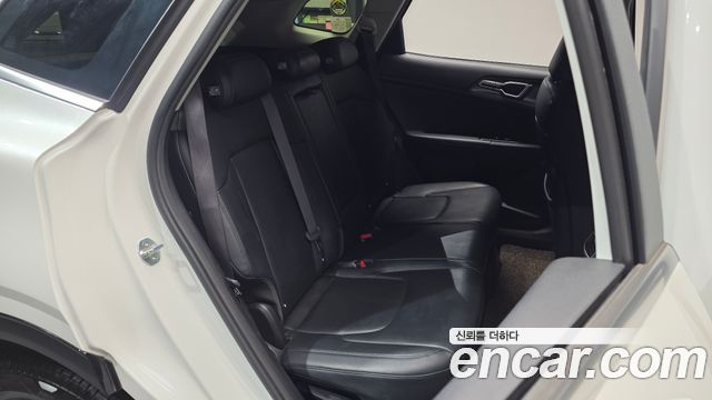 Kia Sportage 2022 — photo 18