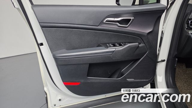 Kia Sportage 2022 — photo 14
