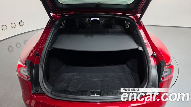 Tesla Model S 2019 — photo 24