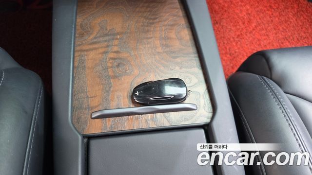 Tesla Model S 2019 — photo 26