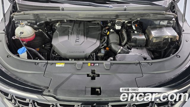 Kia Canival 2024 — photo 6
