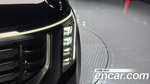 Kia Canival 2024 — photo 8