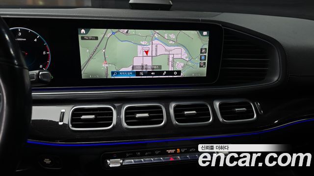 Mercedes-Benz GLE-Class 2021 — photo 23
