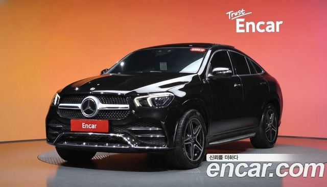 Mercedes-Benz GLE-Class 2021 — photo 1