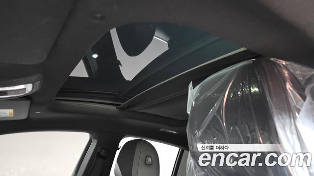 Mercedes-Benz GLE-Class 2021 — photo 35