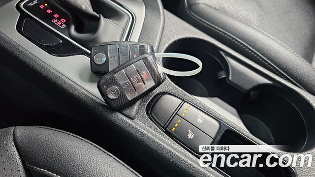 Kia Niro 2018 — photo 22