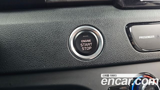 Kia Niro 2018 — photo 24