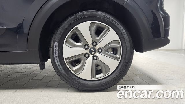 Kia Niro 2018 — photo 7