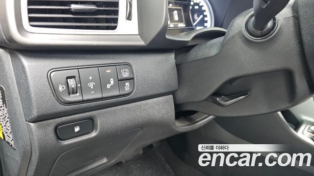 Kia Niro 2018 — photo 27