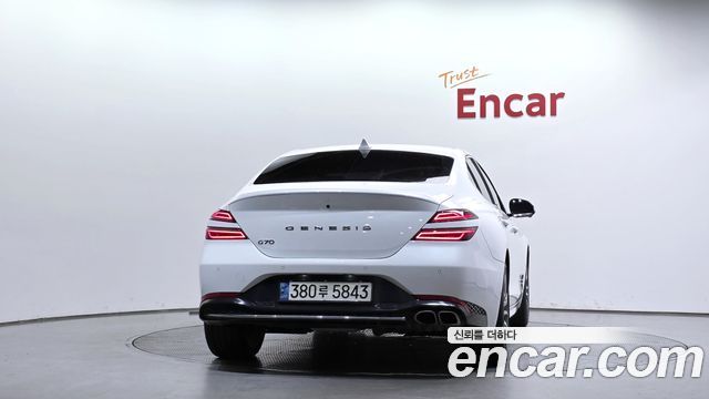 Genesis G70 2021 — photo 4