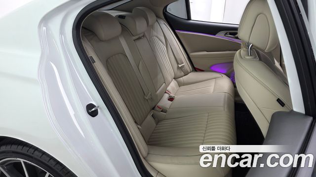 Genesis G70 2021 — photo 17