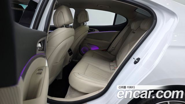 Genesis G70 2021 — photo 18