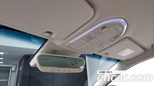 Genesis G70 2021 — photo 32