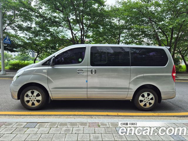 Hyundai Starex 2015 — photo 3