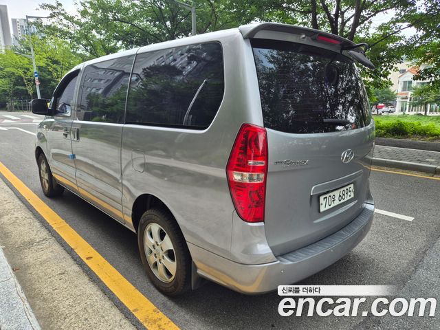 Hyundai Starex 2015 — photo 4