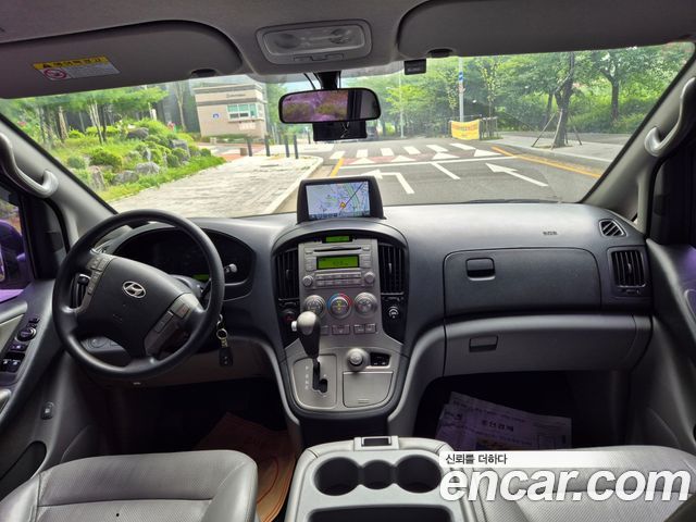 Hyundai Starex 2015 — photo 9