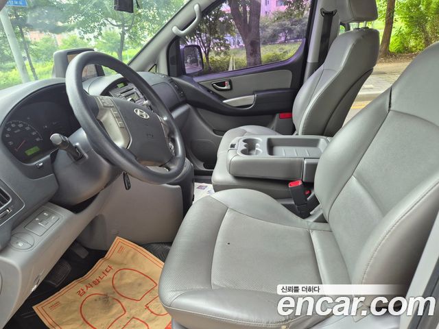 Hyundai Starex 2015 — photo 10
