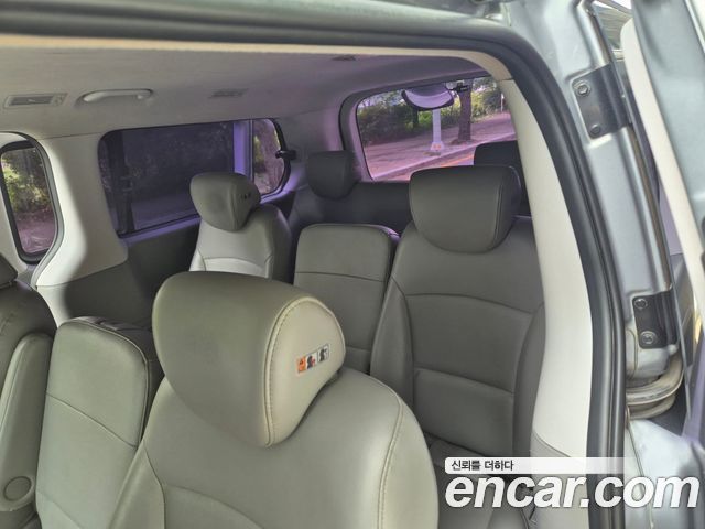 Hyundai Starex 2015 — photo 12