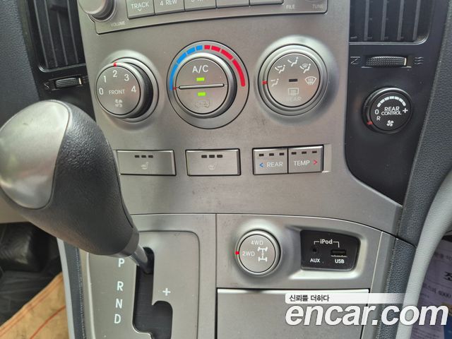 Hyundai Starex 2015 — photo 16