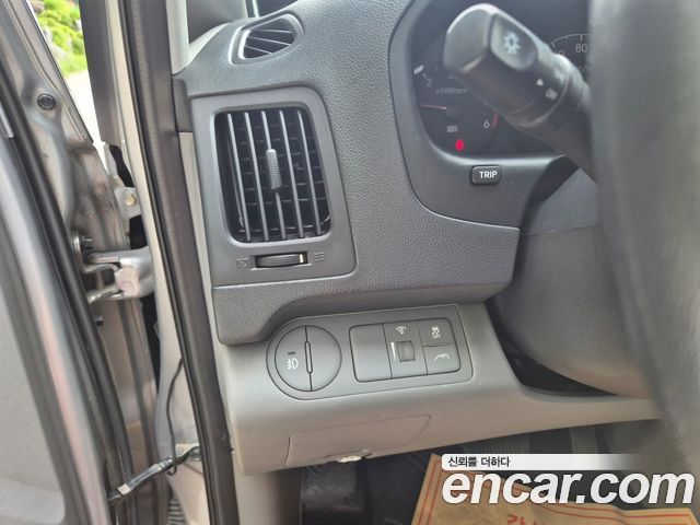 Hyundai Starex 2015 — photo 18