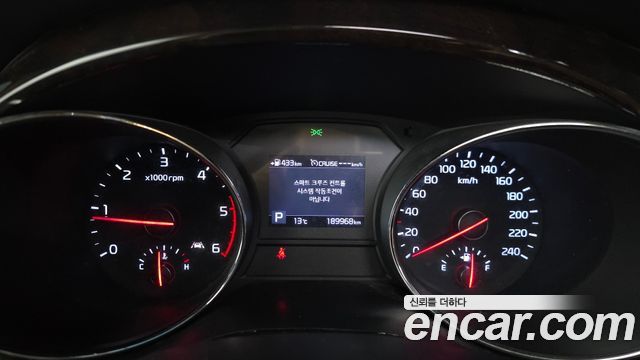 Kia Canival 2019 — photo 8