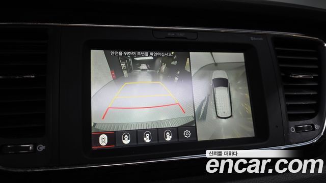 Kia Canival 2019 — photo 15