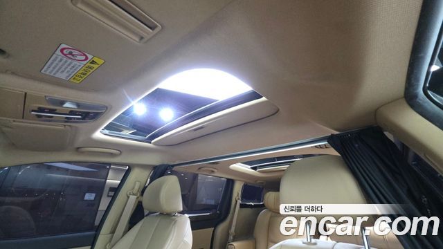 Kia Canival 2019 — photo 19